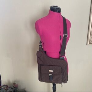 Baggallini Messenger Crossbody Shoulder Handbag Purse/Wallet